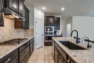 1624 Stone House Dr, New Braunfels, TX 78132 - Photo 8