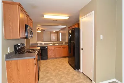 806 Municipal Drive, Leander, TX 78641 - Photo 10