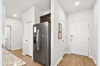 255 Spirit Street, Elgin, TX 78621 - Photo 12