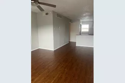 311 E 31st Street #307A, Austin, TX 78705 - Photo 4