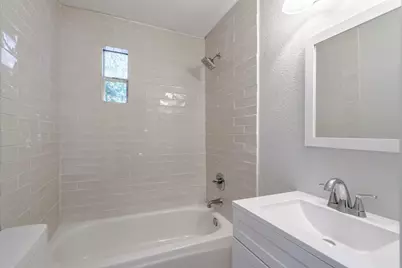 1819 Pecan Street, Bastrop, TX 78602 - Photo 22