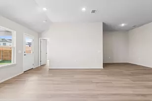 9105 Furman Dr, Austin, TX 78747 - Photo 10