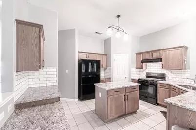 205 Plumbago Drive, Pflugerville, TX 78660 - Photo 8