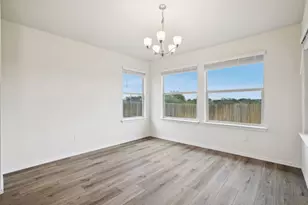 117 Break Ave, Taylor, TX 76574 - Photo 8