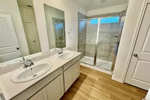 5029 Hazelnut Ln, Del Valle, TX 78617 - Photo 4