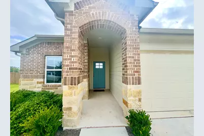 413 Abbey Lane, Lockhart, TX 78644 - Photo 2