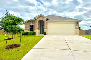 413 Abbey Ln, Lockhart, TX 78644 - Photo 1