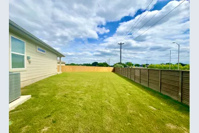 413 Abbey Lane, Lockhart, TX 78644 - Photo 18