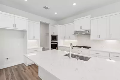 17204 Graces Path, Pflugerville, TX 78660 - Photo 12