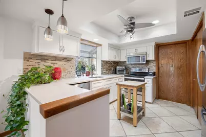 116 W Eagle Drive, The Hills, TX 78738 - Photo 14