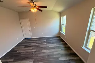 1925 Alvarado Dr, Round Rock, TX 78664 - Photo 12