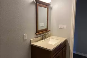 6107 Carnation Terrace, Austin, TX 78741 - Photo 20