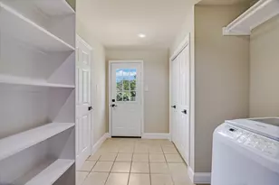 8111 Hawick Dr, Round Rock, TX 78681 - Photo 10