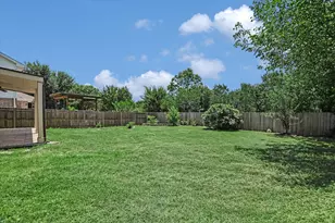 8111 Hawick Dr, Round Rock, TX 78681 - Photo 20