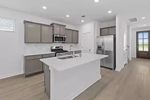 641 Salamander St, San Marcos, TX 78666 - Photo 4