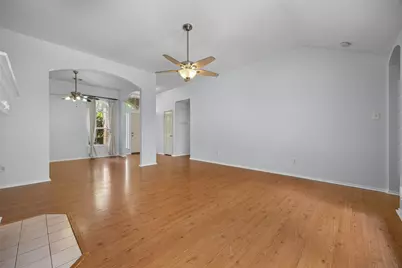 11304 Avering Lane, Austin, TX 78754 - Photo 6