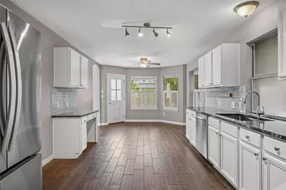 11304 Avering Lane, Austin, TX 78754 - Photo 10