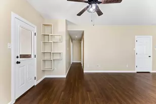 1911 Ralph C Craig Ln, Austin, TX 78748 - Photo 12