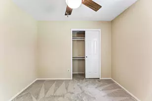 1911 Ralph C Craig Ln, Austin, TX 78748 - Photo 16