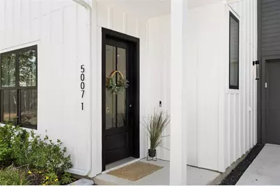 5007 Lott Avenue #1, Austin, TX 78721 - Photo 2