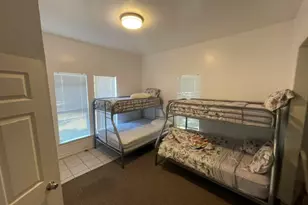 1500 E 2nd St, Austin, TX 78702 - Photo 4