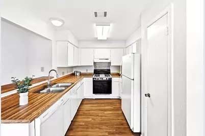5901 Kevin Kelly Place, Austin, TX 78727 - Photo 14