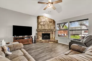 208 Cailin Ct, Burnet, TX 78611 - Photo 18