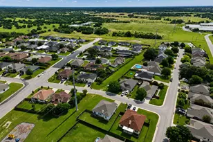 208 Cailin Ct, Burnet, TX 78611 - Photo 2