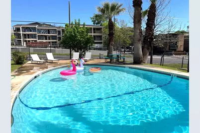 3304 Red River Street #204, Austin, TX 78705 - Photo 12