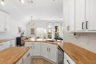 9003 Mountain Mist Lane, Round Rock, TX 78681 - Photo 14