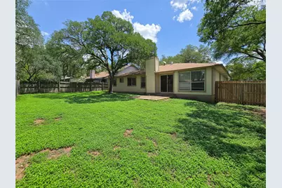 12010 Ladrido Lane, Austin, TX 78727 - Photo 4