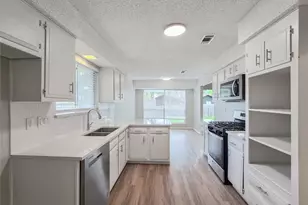 12010 Ladrido Ln, Austin, TX 78727 - Photo 12
