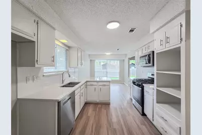 12010 Ladrido Lane, Austin, TX 78727 - Photo 12