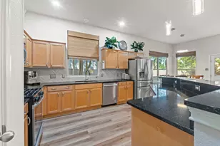8620 Little Laura Dr, Austin, TX 78757 - Photo 10