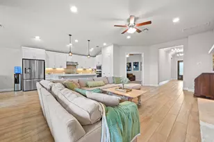 228 Helena Ln, Kyle, TX 78640 - Photo 6