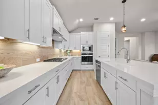 228 Helena Ln, Kyle, TX 78640 - Photo 10