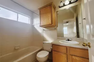 2126 Bluffstone Dr, Round Rock, TX 78665 - Photo 12