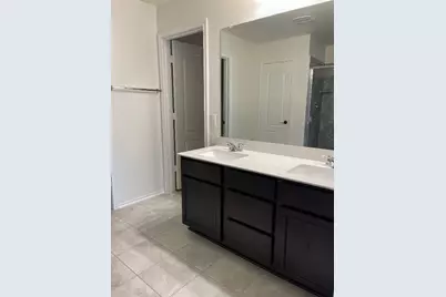 717 Bailey Park Drive, Jarrell, TX 76537 - Photo 8