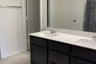 717 Bailey Park Dr, Jarrell, TX 76537 - Photo 8