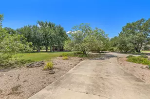165 Silverado Dr, Georgetown, TX 78633 - Photo 6
