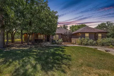 165 Silverado Drive, Georgetown, TX 78633 - Photo 2