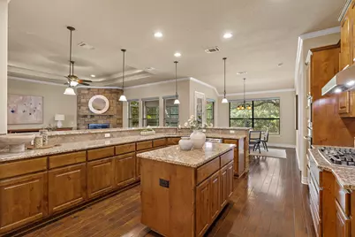 165 Silverado Drive, Georgetown, TX 78633 - Photo 14