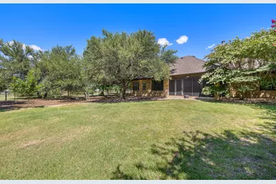 165 Silverado Drive, Georgetown, TX 78633 - Photo 34