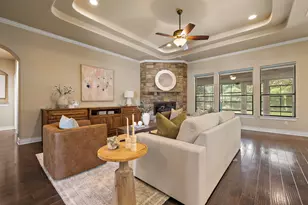 165 Silverado Dr, Georgetown, TX 78633 - Photo 10