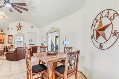 2371 Purgatory Road, New Braunfels, TX 78132 - Photo 6