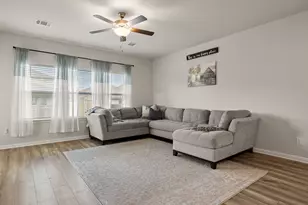 1011 Round Bale Rd, Hutto, TX 78634 - Photo 14