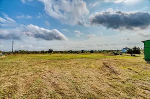 114 Gran Cielo, Elgin, TX 78621 - Photo 28