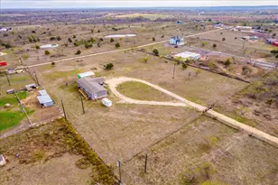 114 Gran Cielo, Elgin, TX 78621 - Photo 34