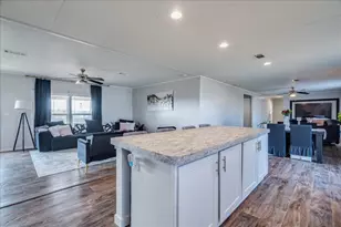 114 Gran Cielo, Elgin, TX 78621 - Photo 8