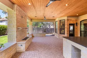 10025 Scull Creek Dr, Austin, TX 78730 - Photo 24